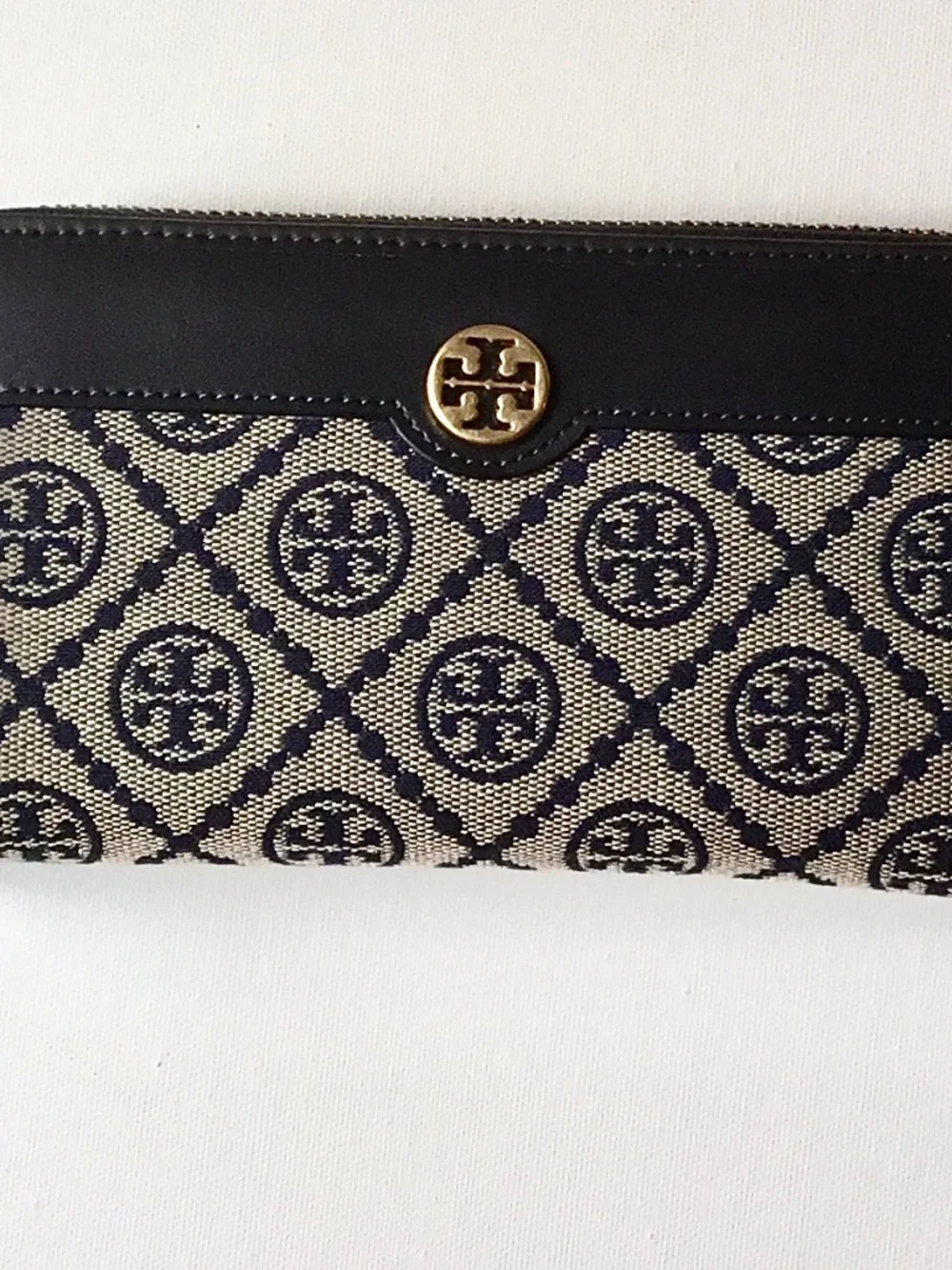 TORY BURCH MONOGRAM SIGNATURE LONG WALLET